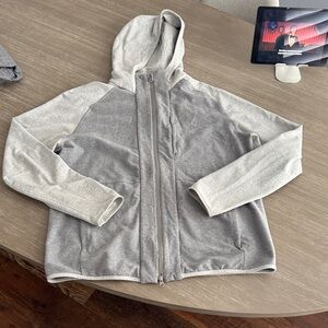 Lululemon Men’s Zip Up hoodie